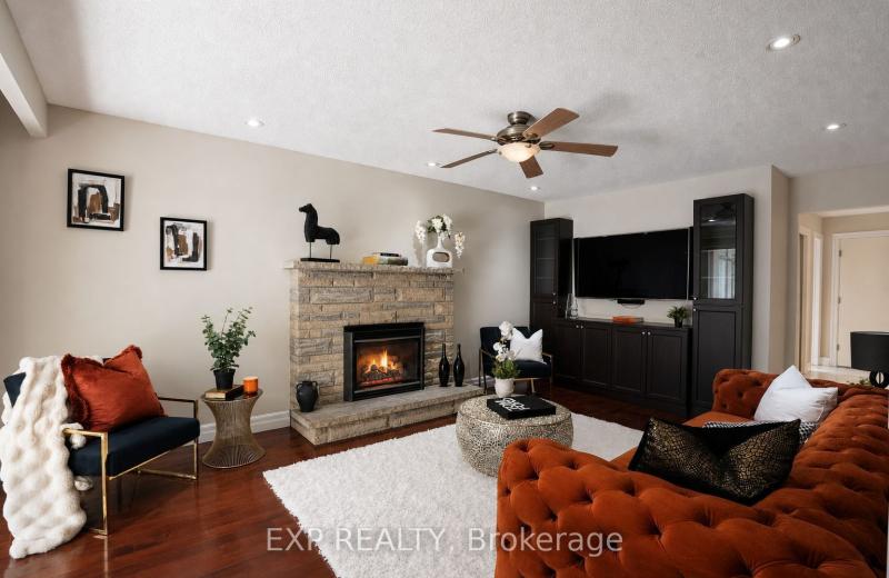 74 Henderson Drive, Whitby, ON L1N 7Y8