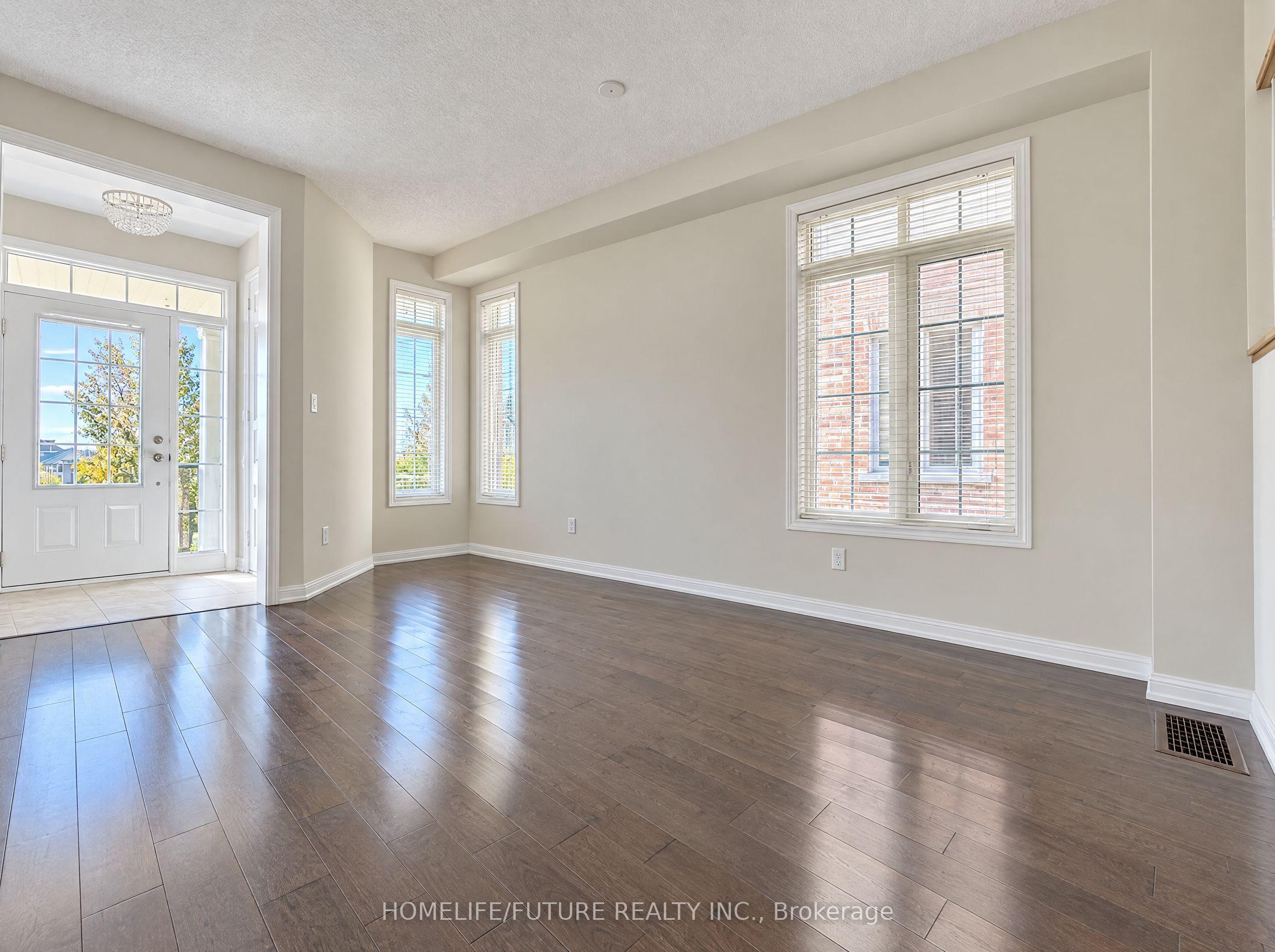 81 Hurst Drive, Ajax, ON L1T 0N8