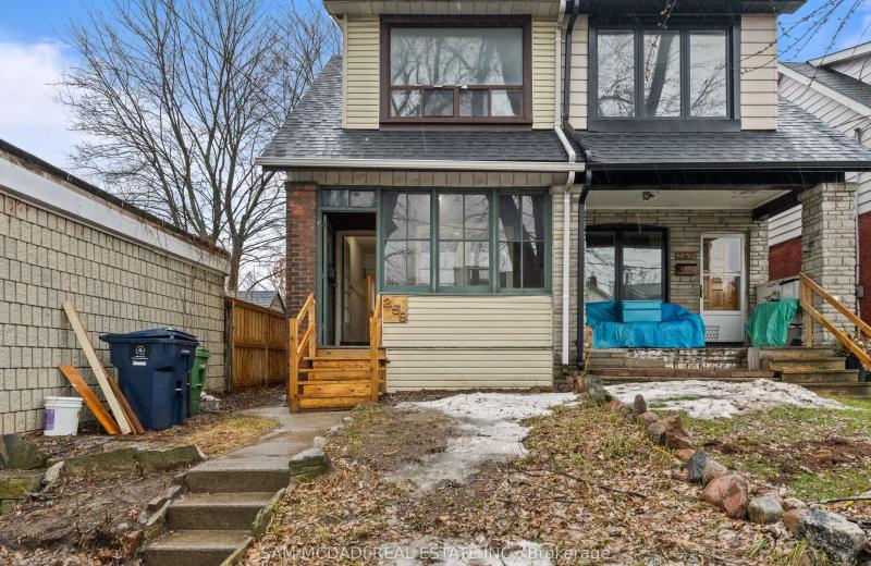 259 Milverton Boulevard, Toronto, ON M4J 1V6