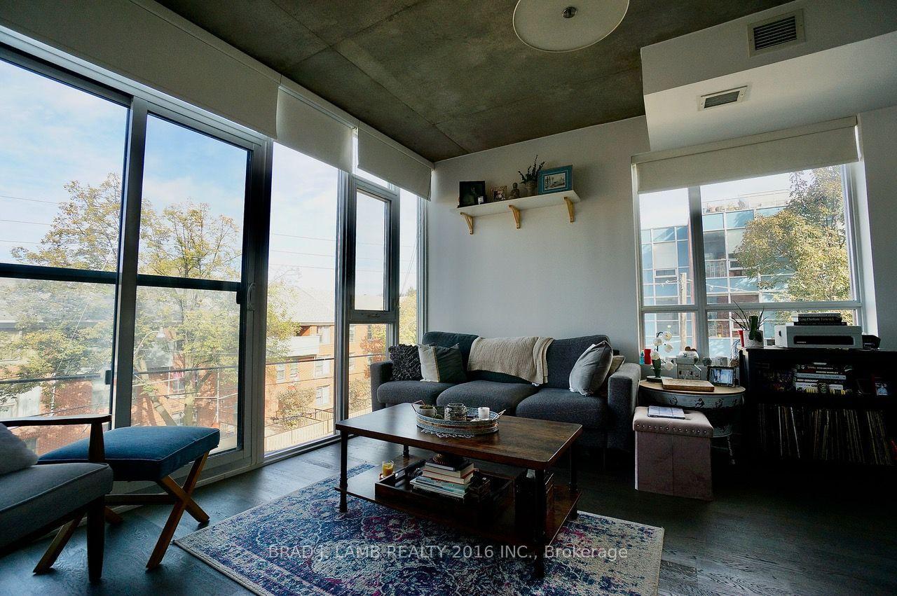 60 Haslett Avenue W 312, Toronto, ON M4L 3R2
