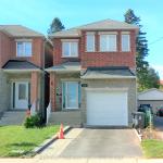 98B Heale Avenue, Toronto, ON M1N 3X8