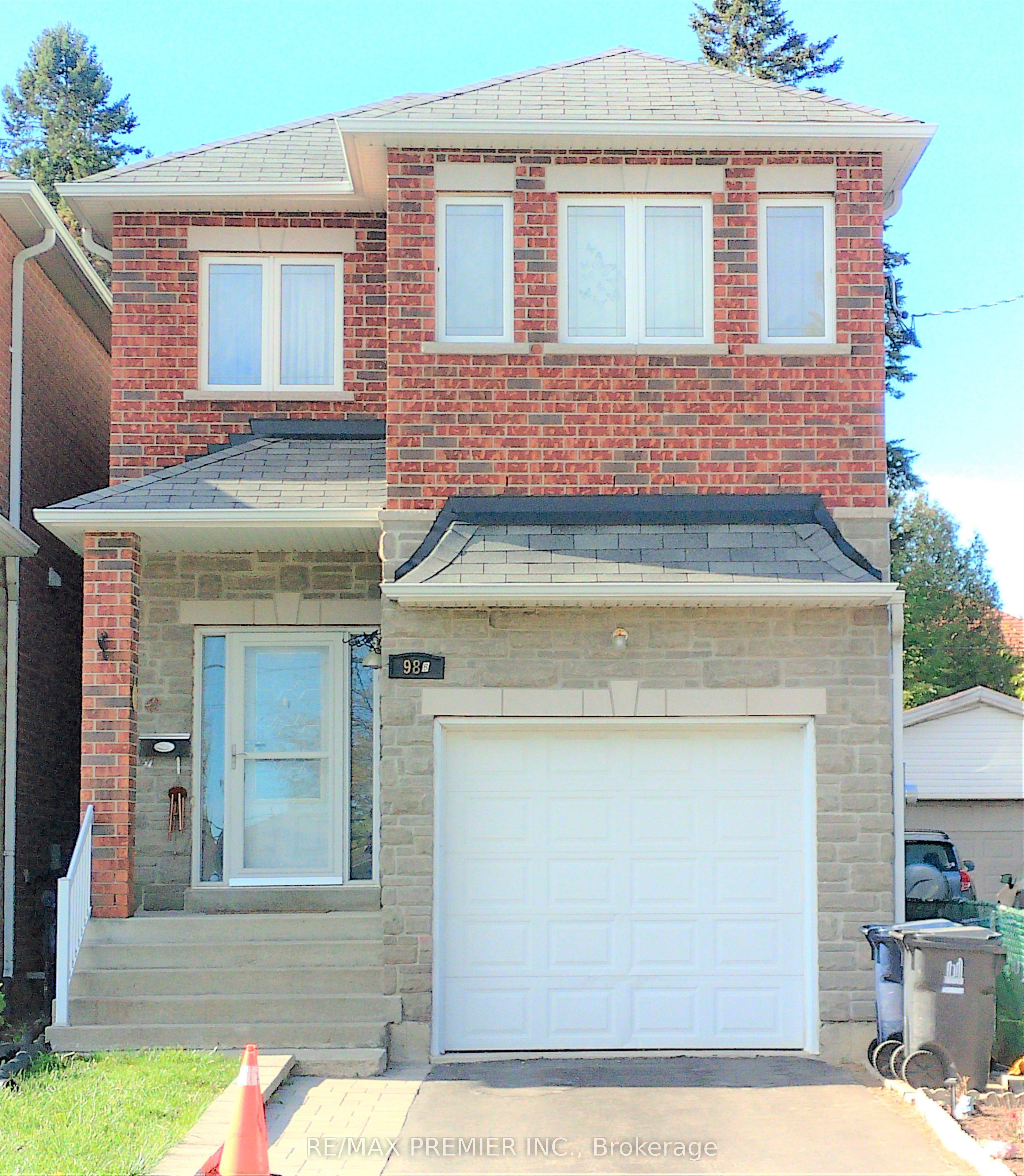 98B Heale Avenue, Toronto, ON M1N 3X8