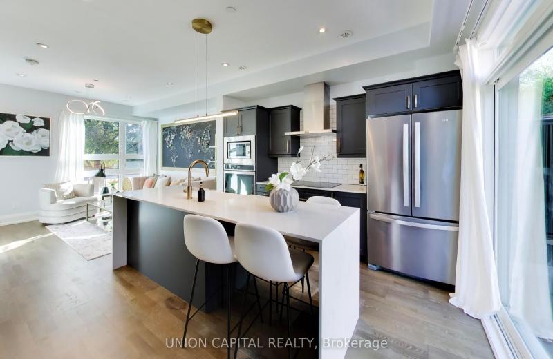 952 Dundas Street E, Toronto, ON M4M 1R3