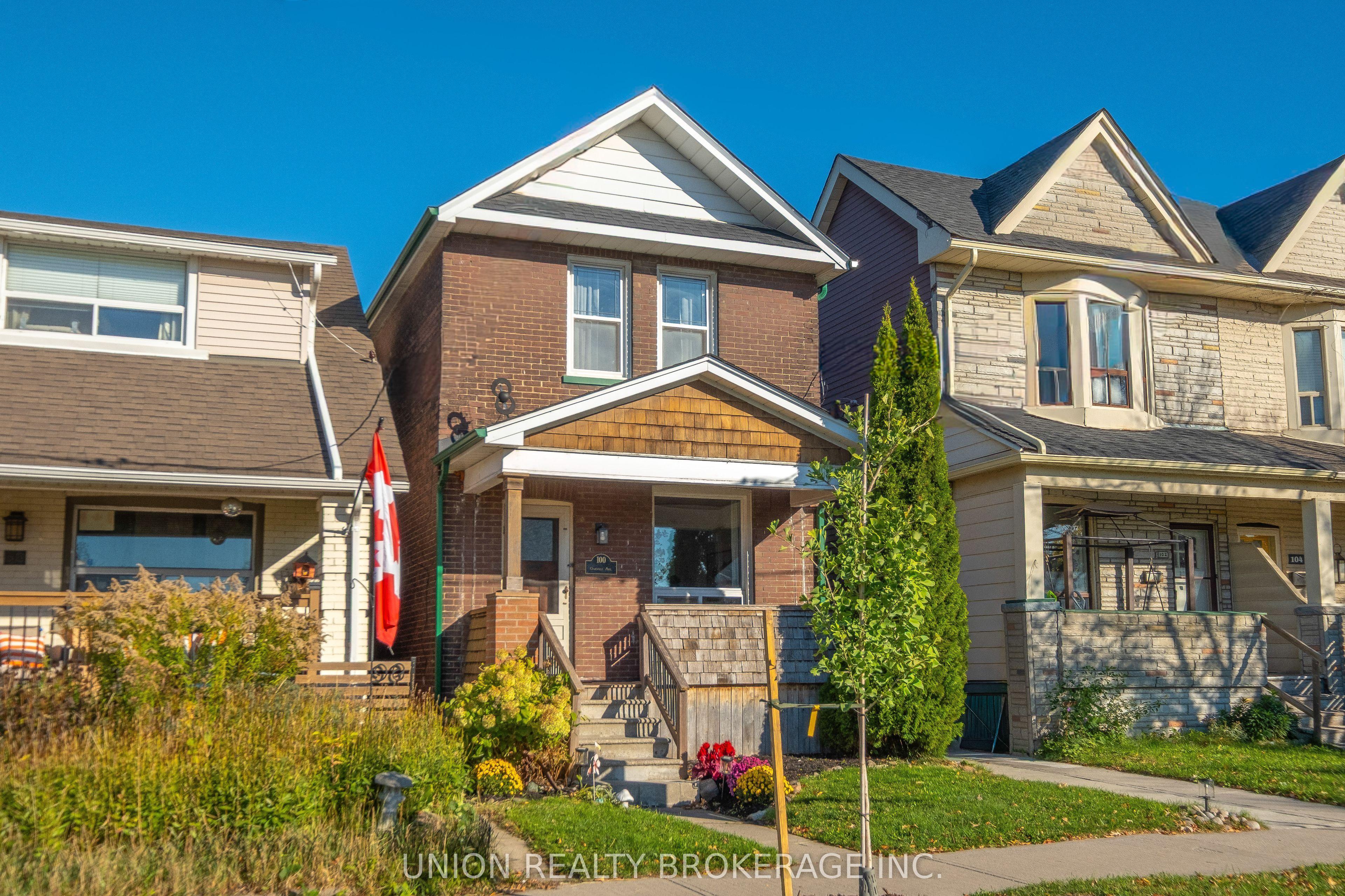 100 Oakvale Avenue, Toronto, ON M4J 1J1