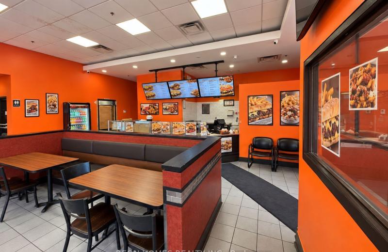 710 Taunton Road E, Whitby, ON L1R 0K6