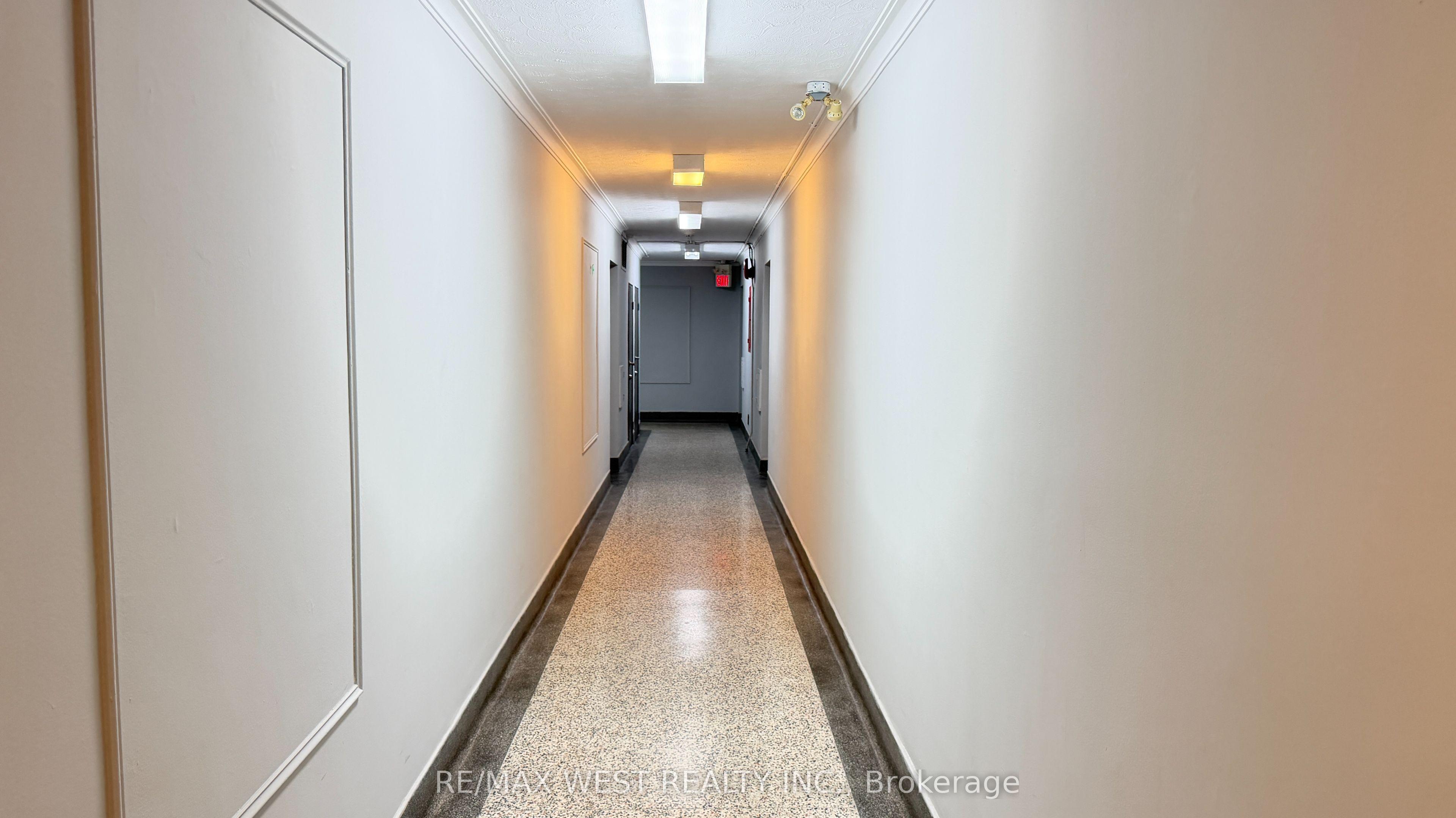 1243 Broadview Avenue 306, Toronto, ON M4K 2T3