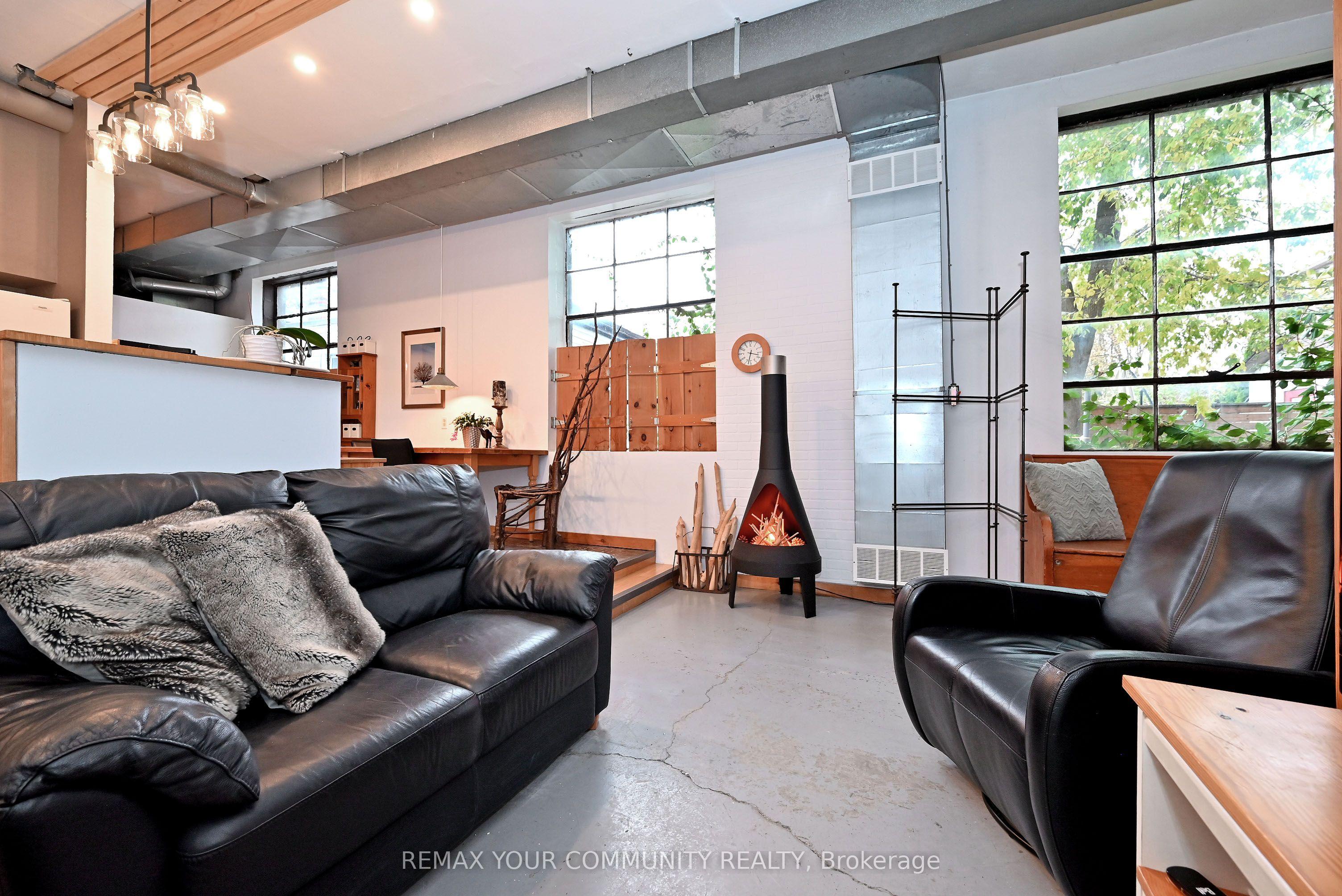 20 Lucy Avenue, Toronto, ON M1L 1A3