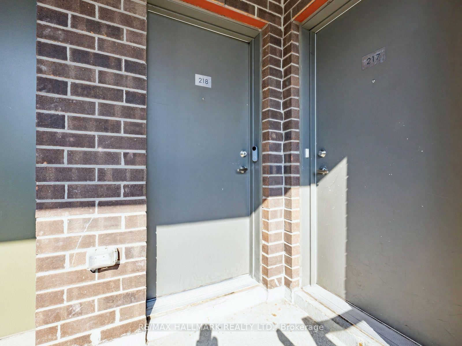 1460 Whites Road 218, Pickering, ON L1V 1R4