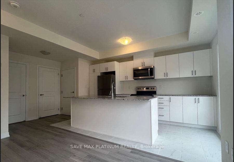 165 Tapscott Road 08, Toronto, ON M1B 0E8