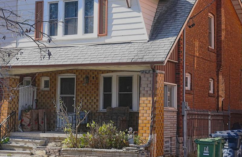 970 Greenwood Avenue, Toronto, ON M4J 4C3