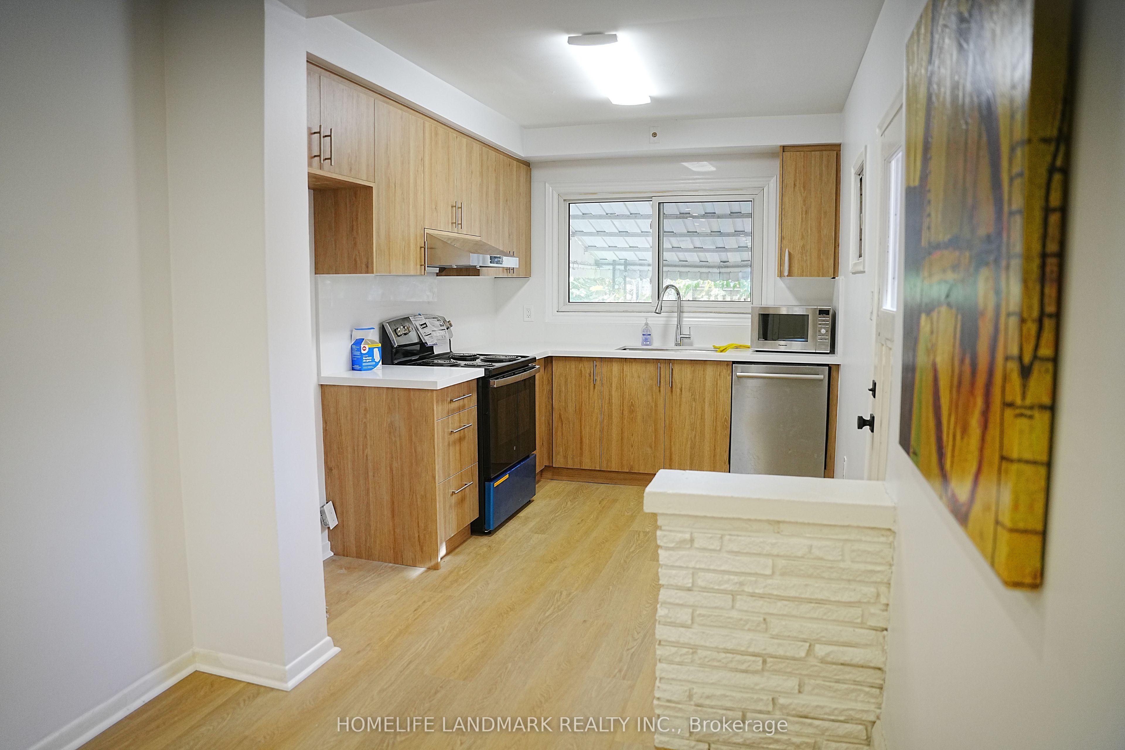 970 Greenwood Avenue, Toronto, ON M4J 4C3