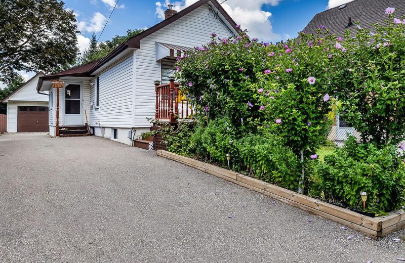 150 Verdun Road, Oshawa, ON L1H 5S8
