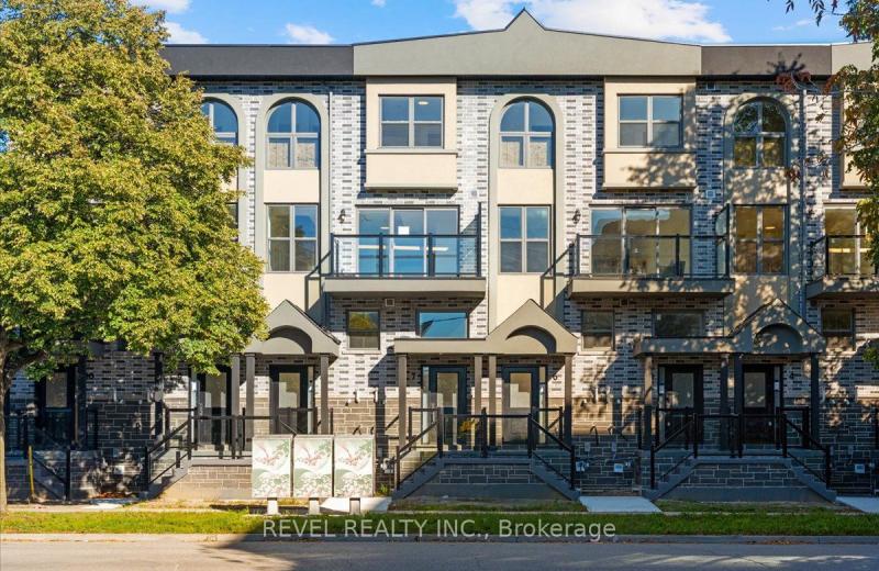 200 Railway Engine House Way 7, Whitby, ON L1N 0P7