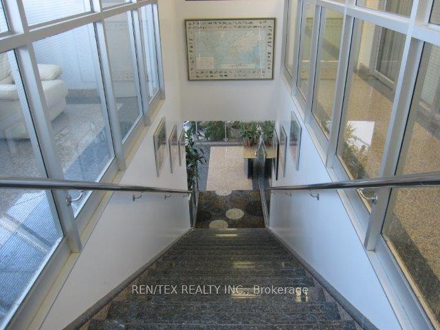 27 Roytec Road S. 8&9, Vaughan, ON L4L 8E3