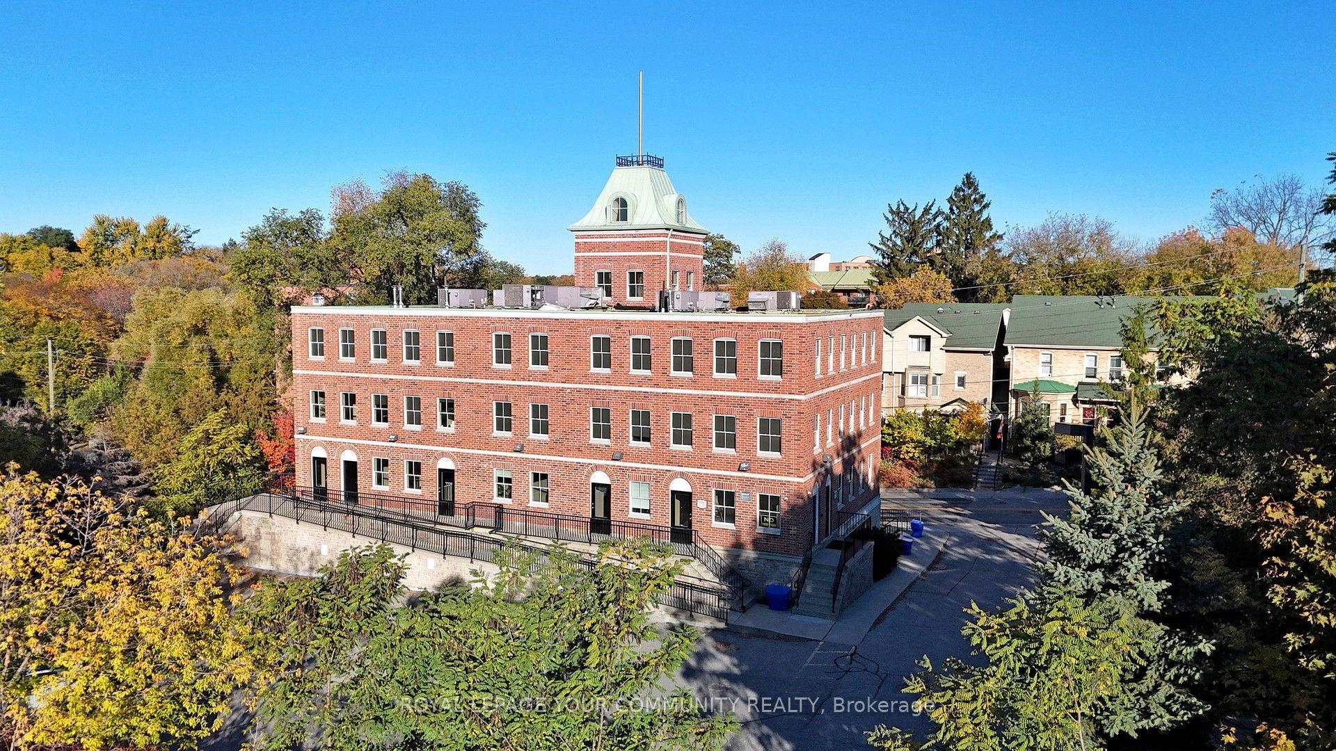 121 Robinson Street, Markham, ON L3P 1P2