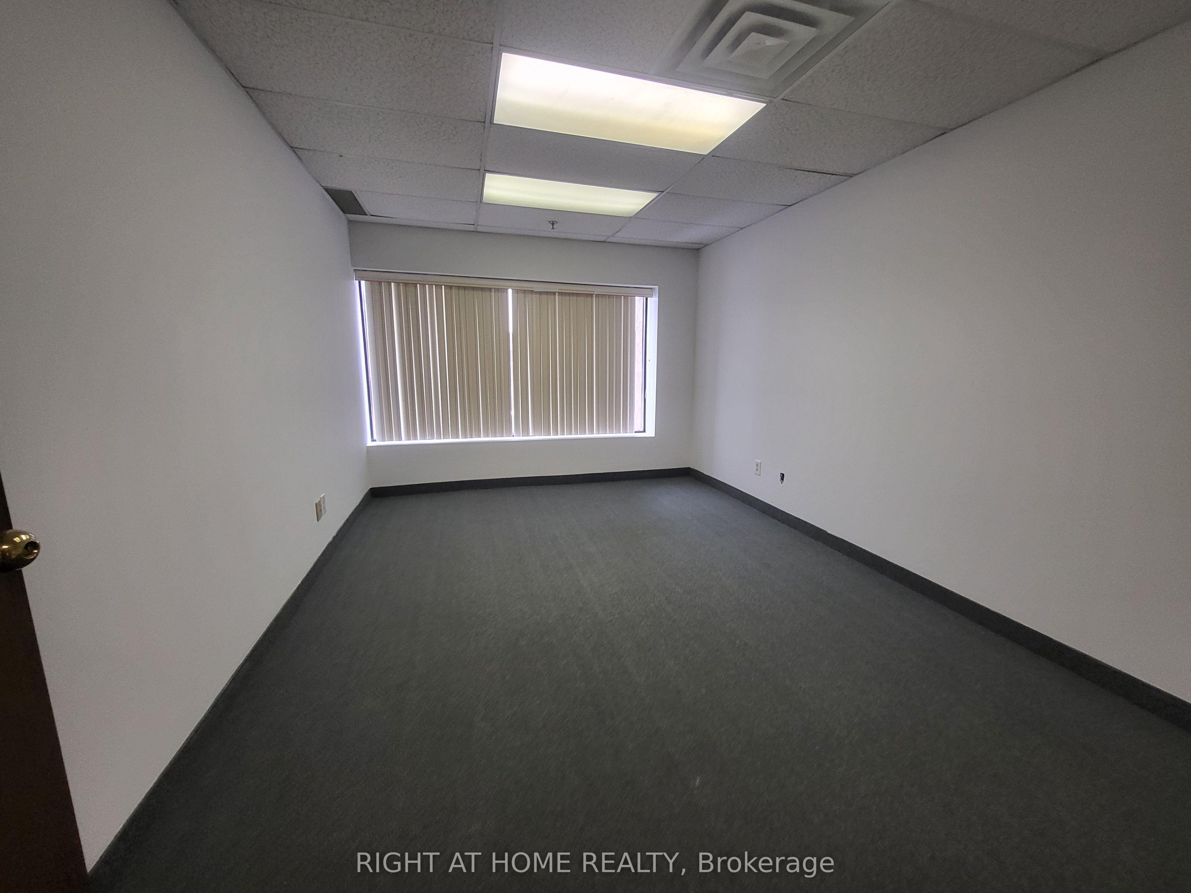 110 Cidermill Avenue A, Vaughan, ON L4K 4L9