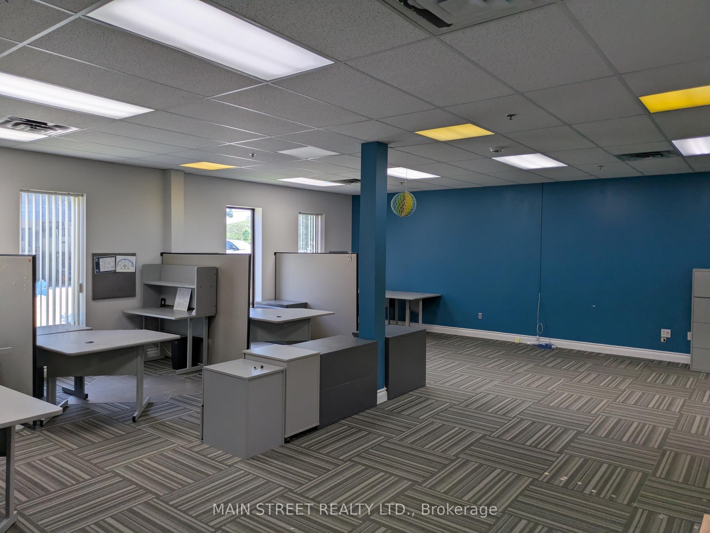 350 Industrial Parkway S, Aurora, ON L4G 3V7