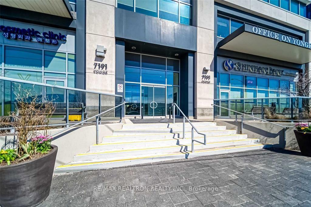 7191 Yonge Street 512, Markham, ON L3T 0C4