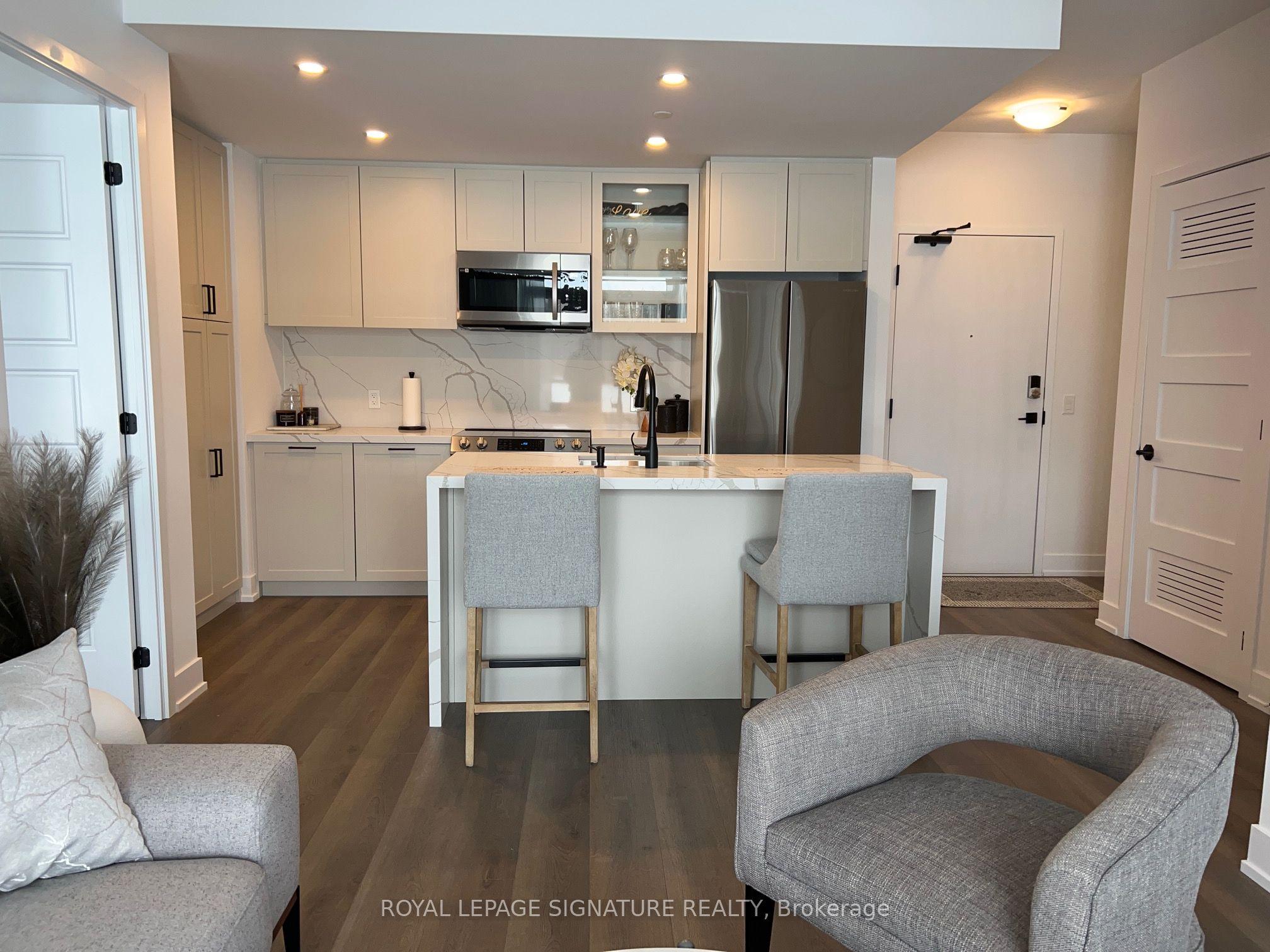 415 Sea Ray Avenue 207, Innisfil, ON L9S 0R5