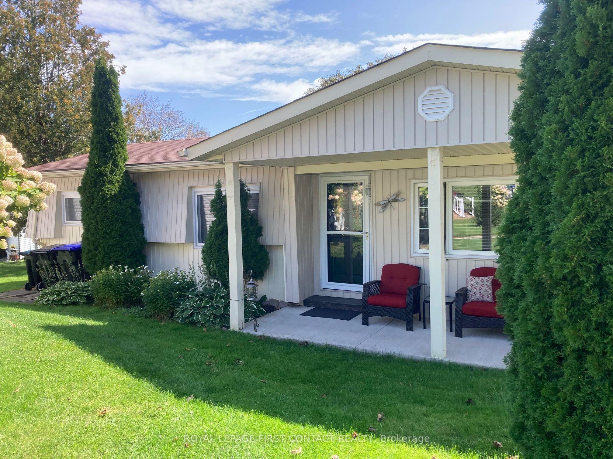 23 Mimosa Crescent, Innisfil, ON L9S 1P9