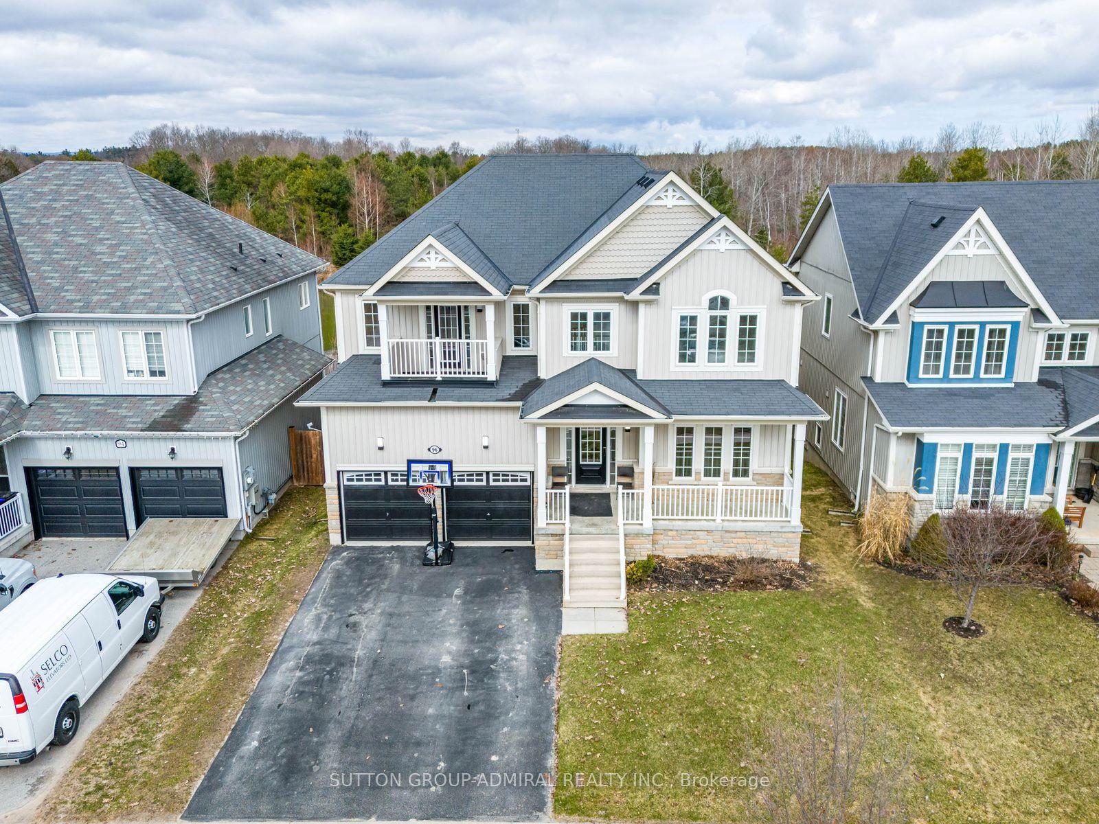 96 Mount Crescent, Essa, ON L3W 0N2