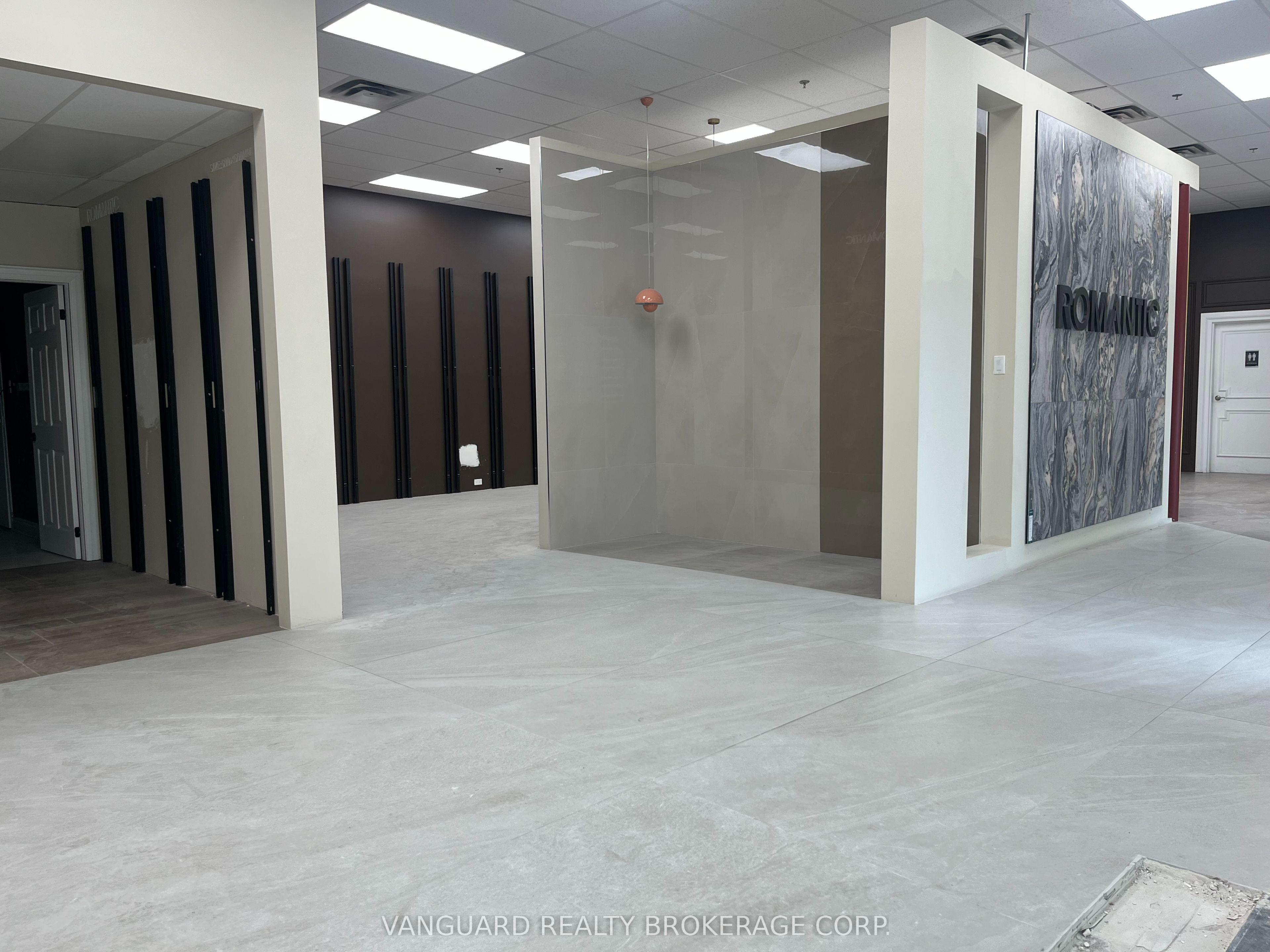 11 Cidermill Avenue 4, Vaughan, ON L4K 4L9