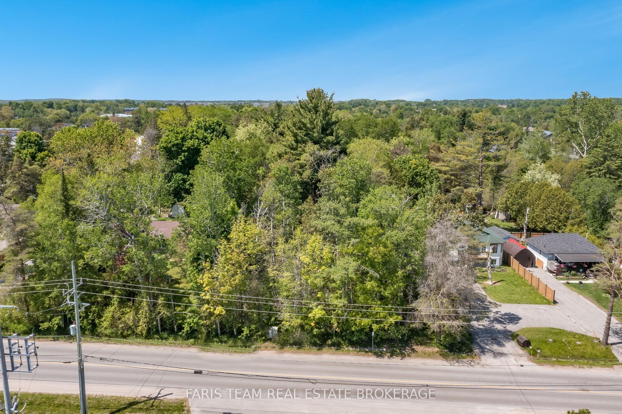2144 25th Side Road, Innisfil, ON L9S 2C4