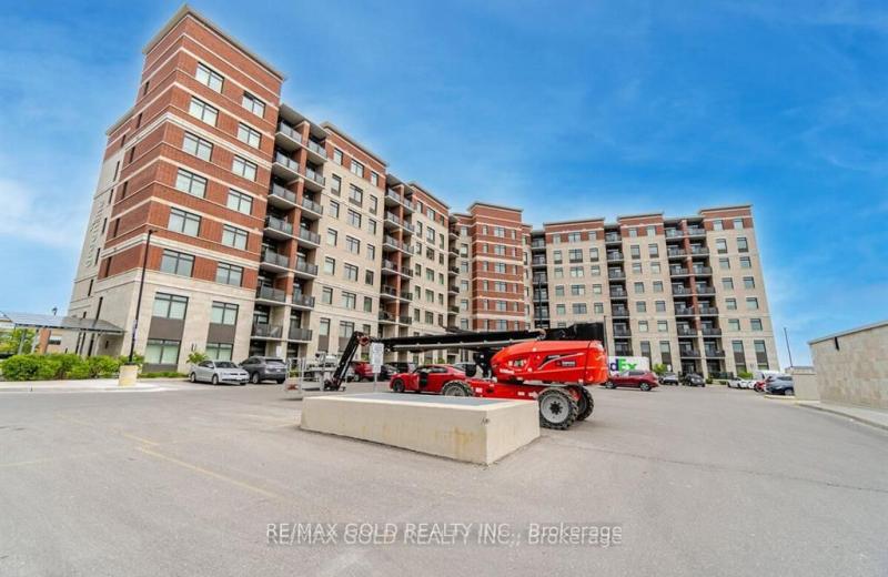 39 New Delhi Drive, Markham, ON L3S 0E1