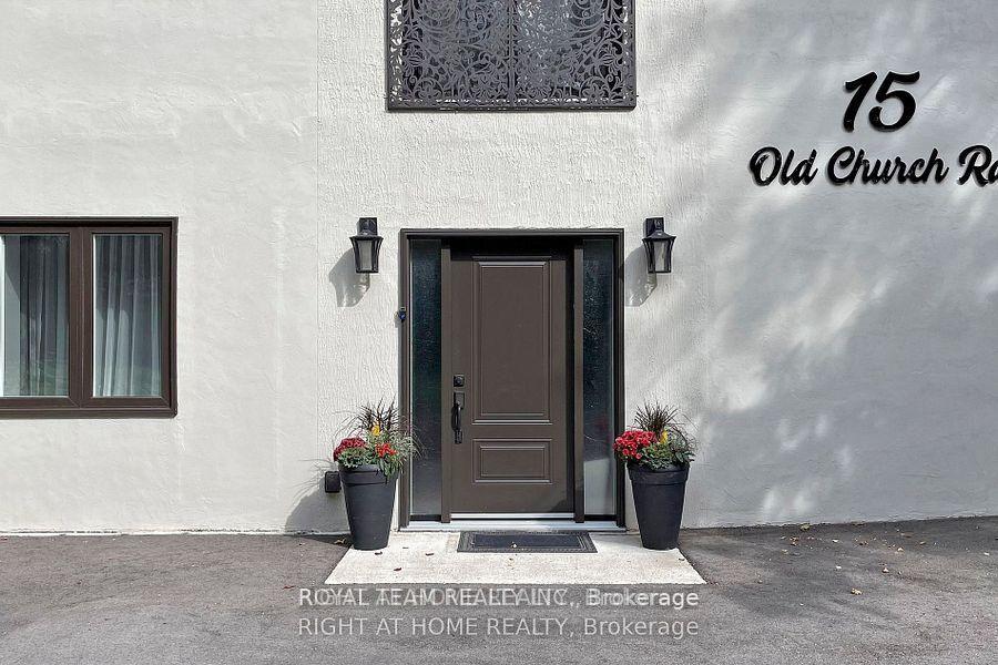 15 Old Church Road, King, ON L7B 1K4