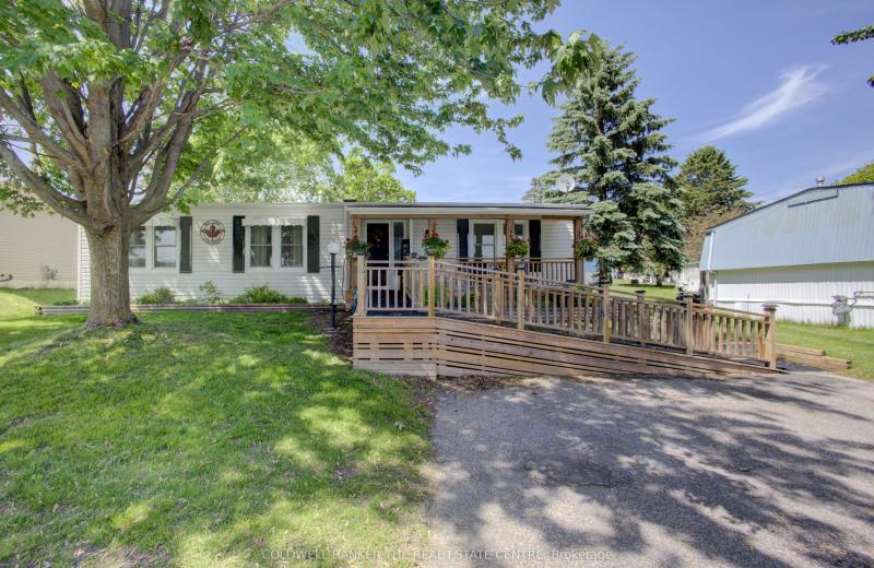 36 Linden Lane, Innisfil, ON L9S 1N8