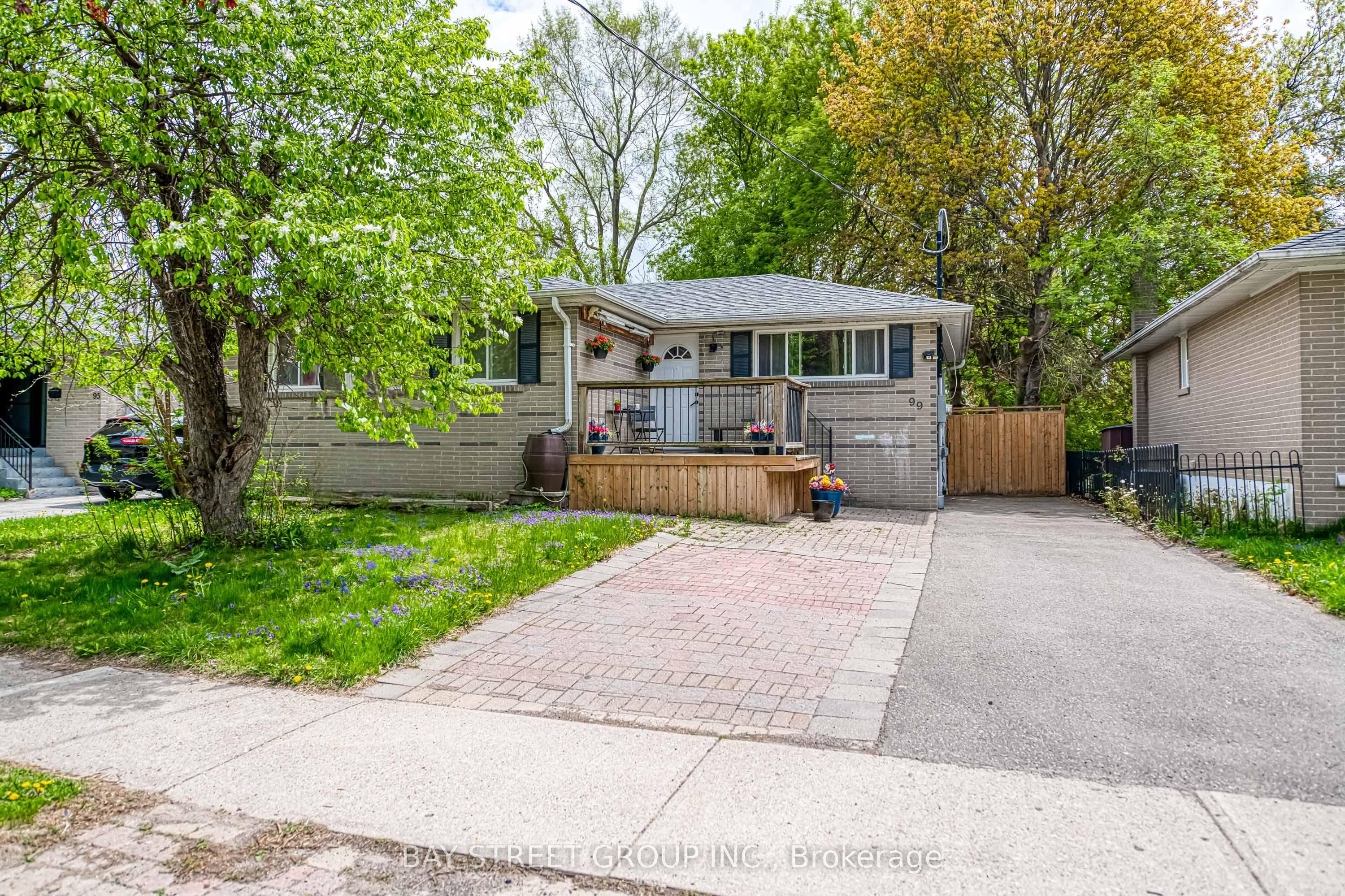 99 Cherrywood Drive BSMT, Newmarket, ON L3Y 2X6