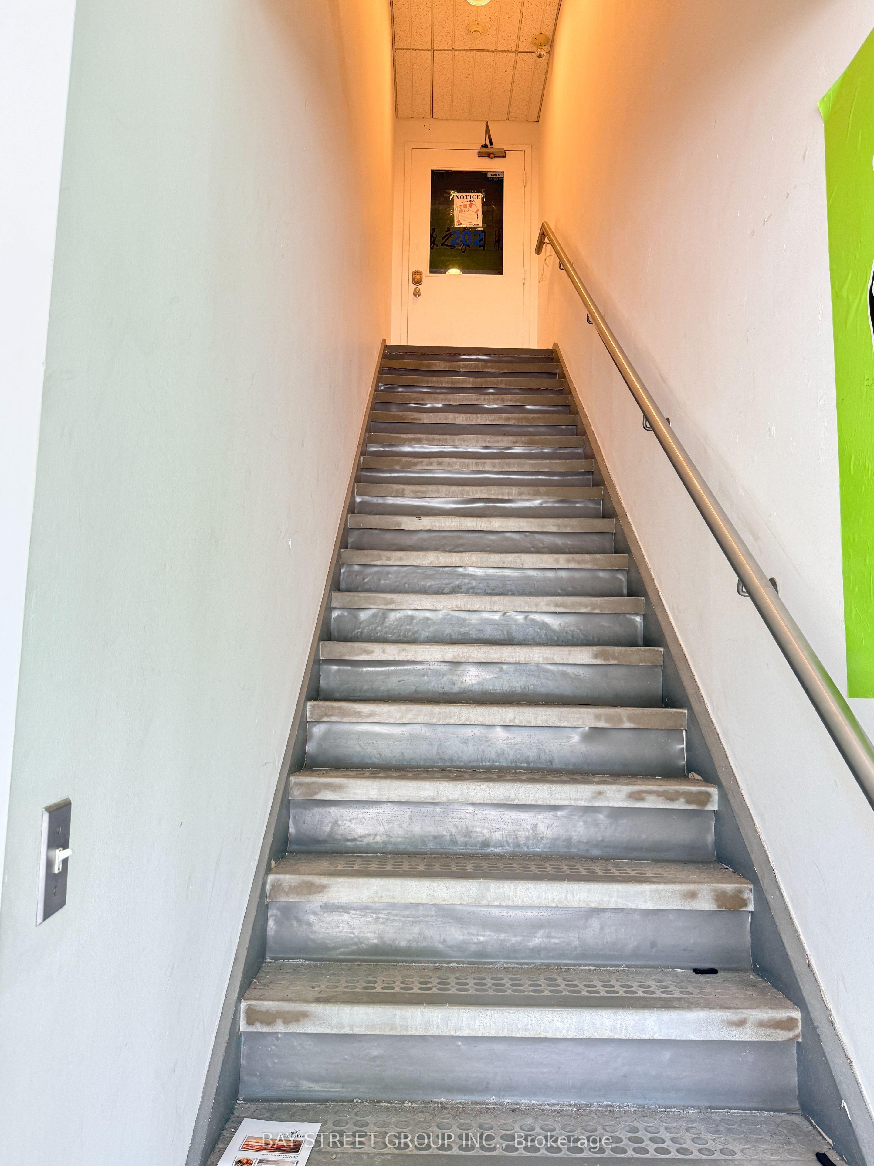 100 Steelcase Road E Unit 202, Markham, ON L3R 1E8