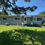 11 Maple Court, Innisfil, ON L9S 1N9