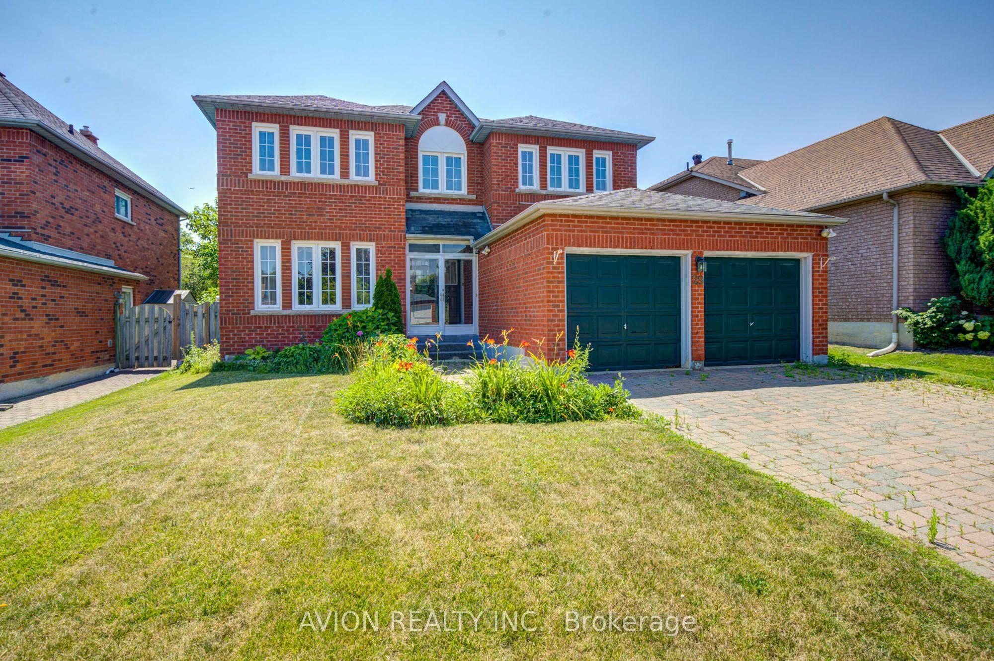 29 Charrington Crescent, Markham, ON L3R 0R2