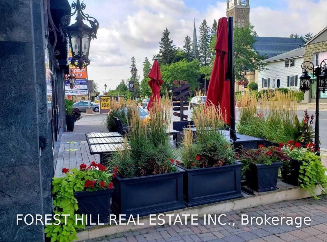 10087 Yonge Street 105, Richmond Hill, ON L4C 1T7