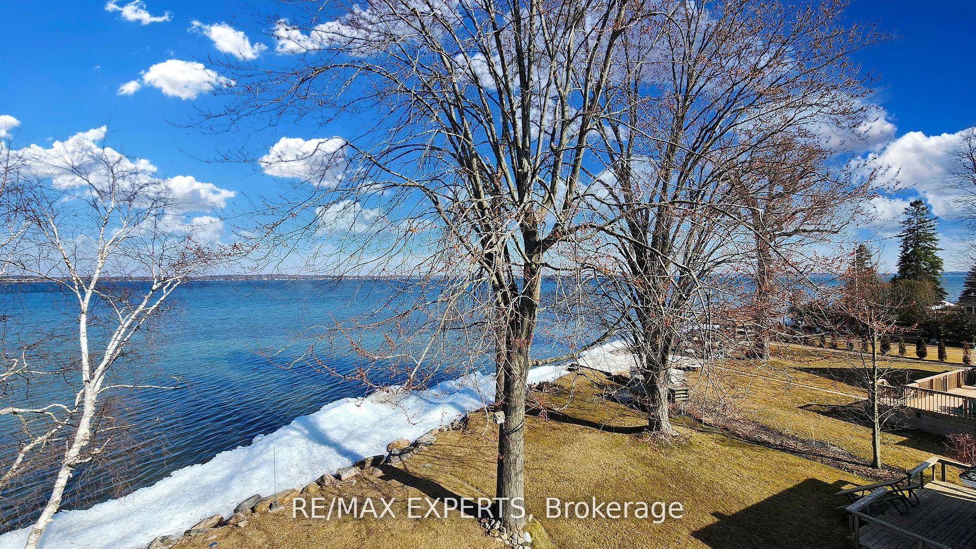 319 Limerick Street, Innisfil, ON L0L 1K0