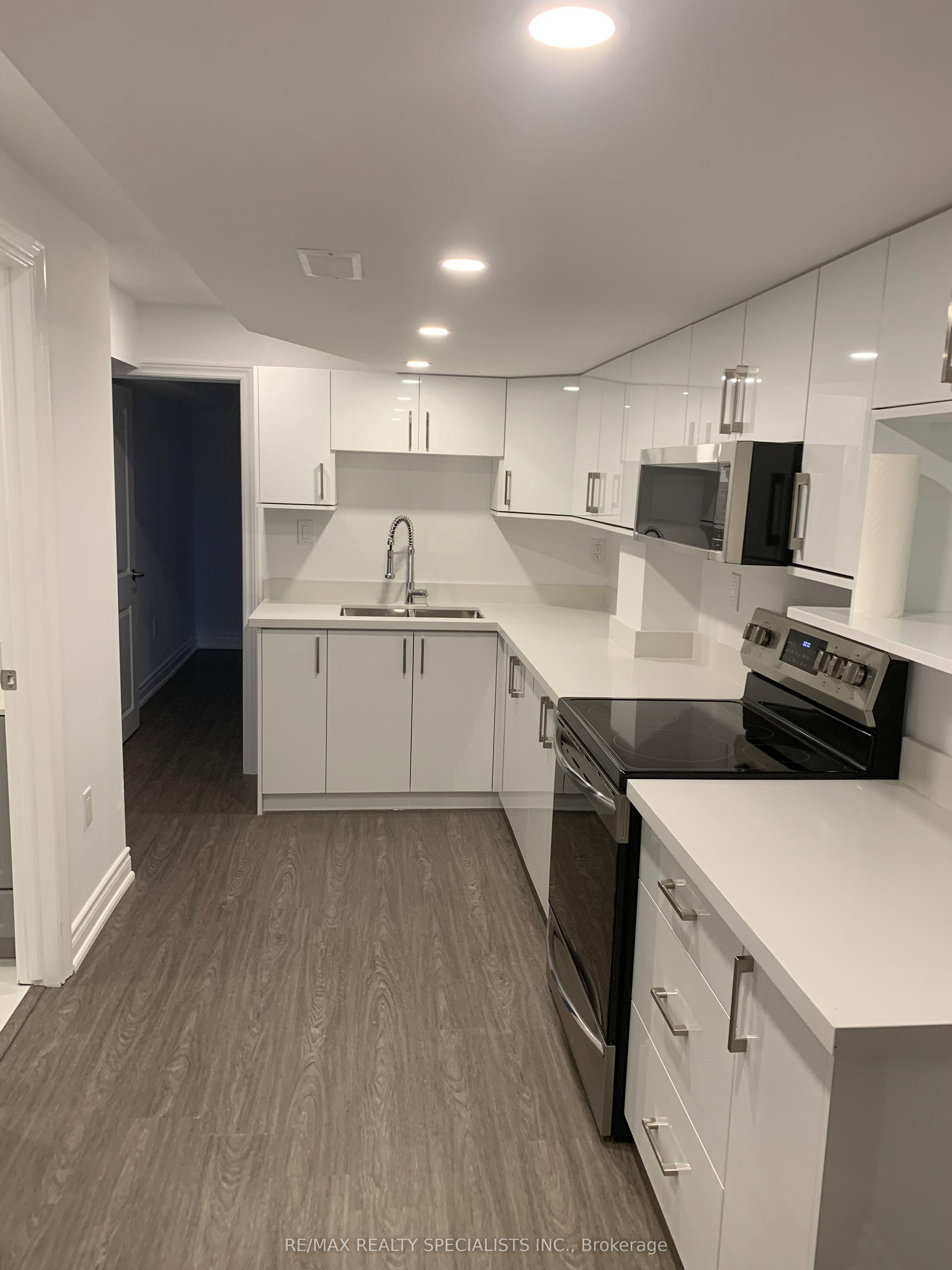6 Faust Ridge Bsmt, Vaughan, ON L4H 4T1