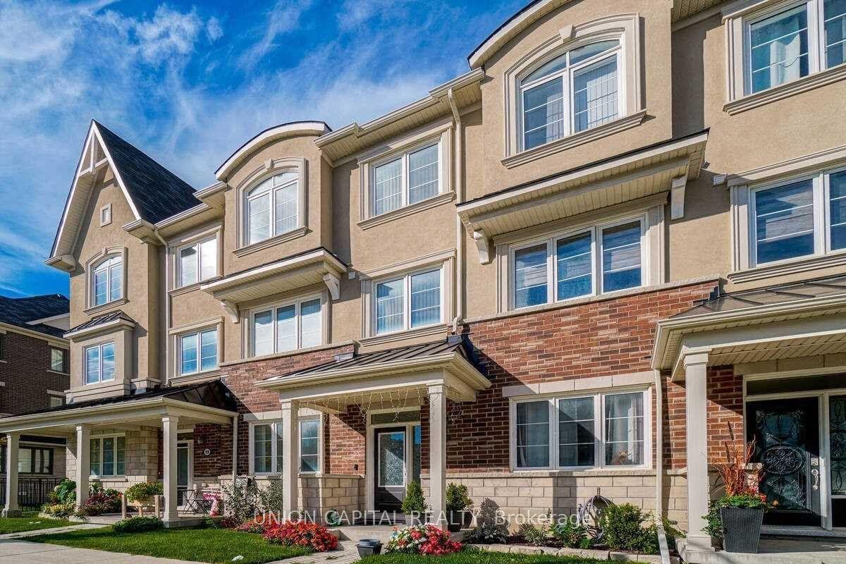 90 Cornell Centre Boulevard, Markham, ON L6B 1M9