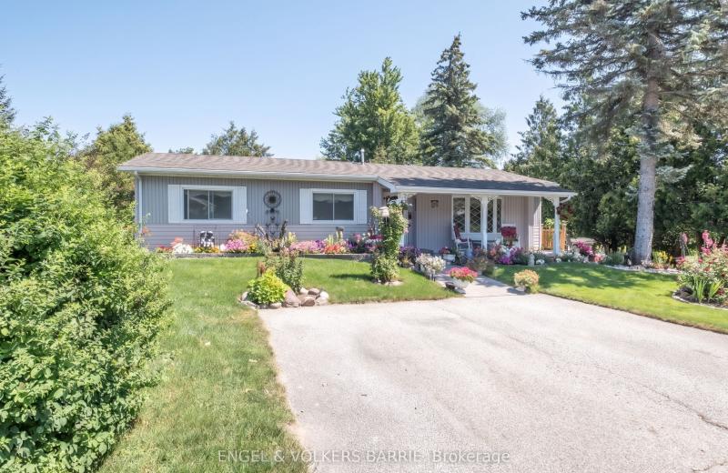 1 Western Avenue, Innisfil, ON L9S 1L7