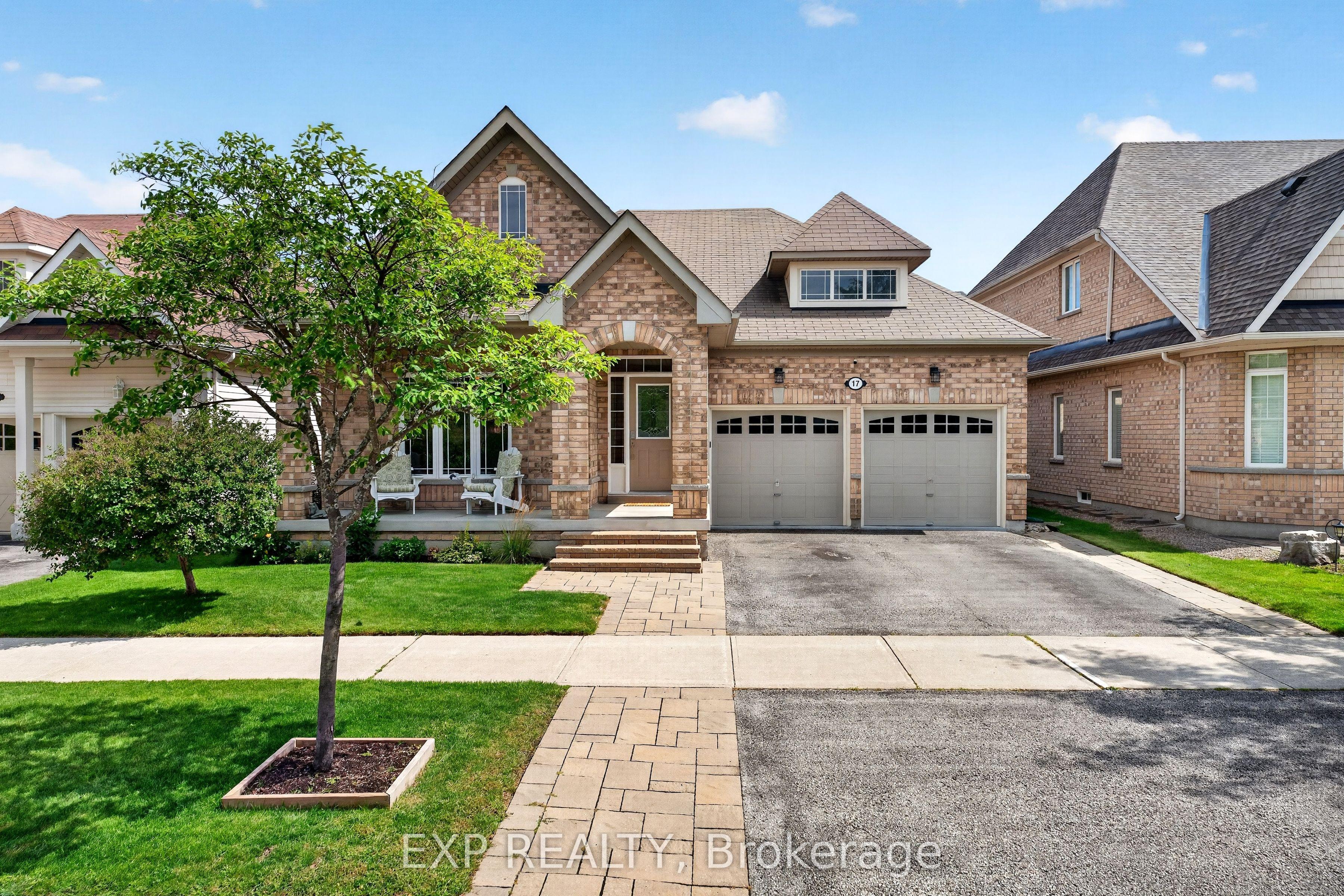 17 Wyndham Circle, Georgina, ON L0E 1R0