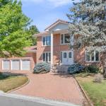 45 Aitken Circle, Markham, ON L3R 7L3