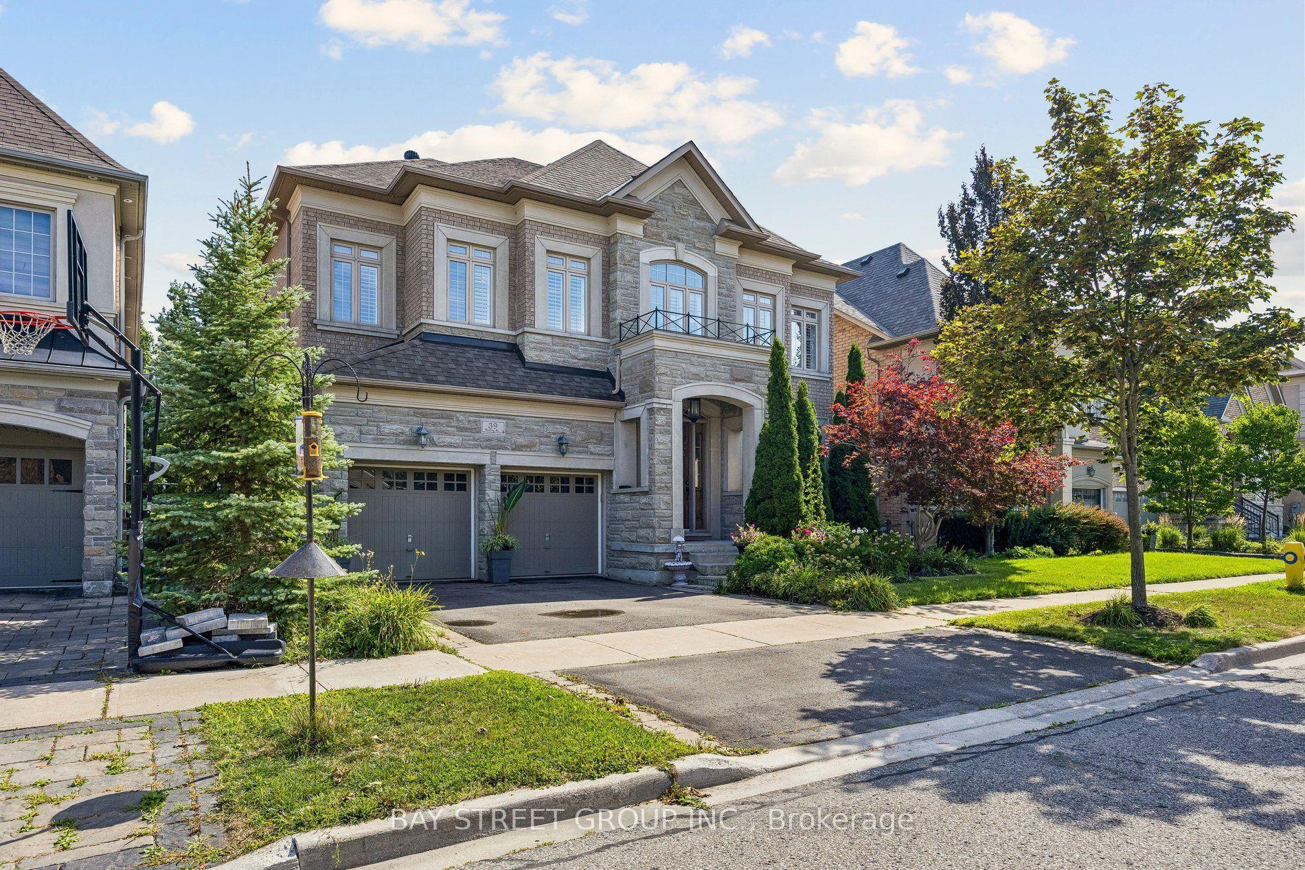 39 Harley Drive, Vaughan, ON L4H 3P4