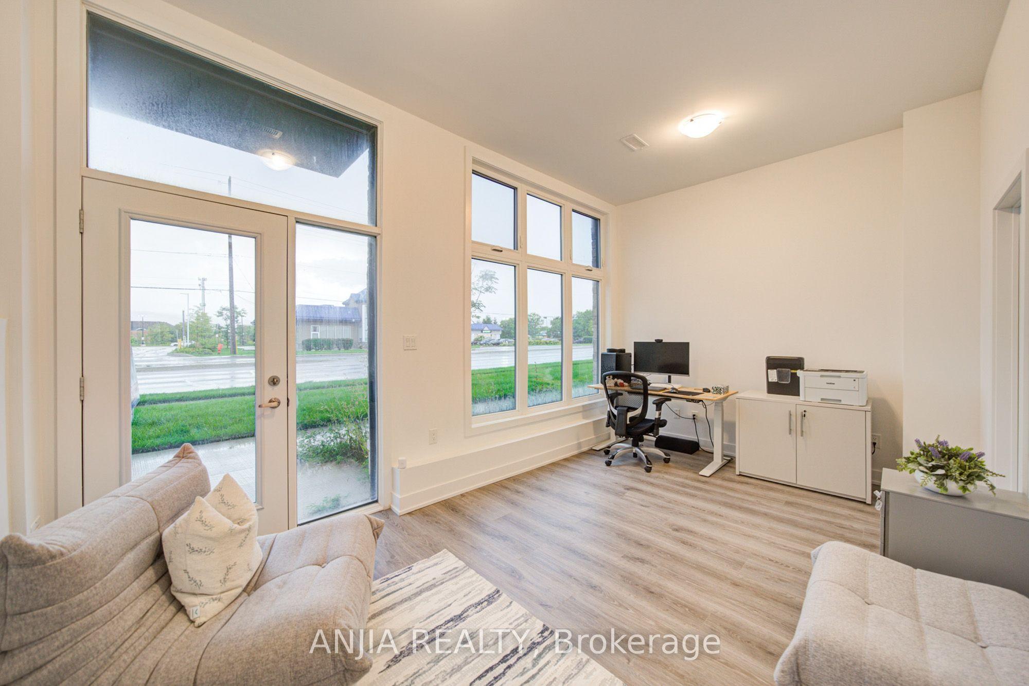 5448 Main Street, Whitchurch-Stouffville, ON L4A 4W8