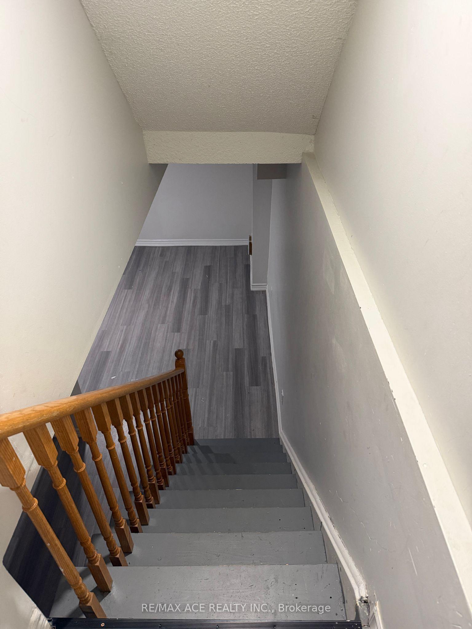 106 Tara Crescent Bsmt, Markham, ON L3S 4S8