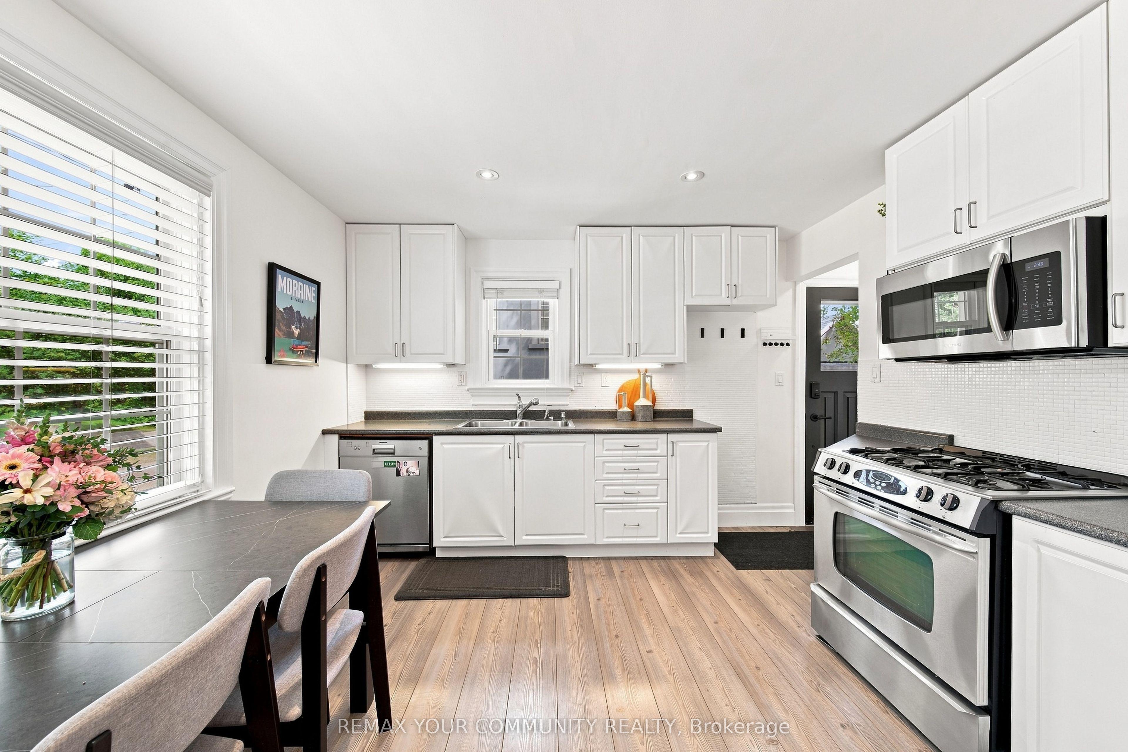 422 Queen Street, Newmarket, ON L3Y 2H2