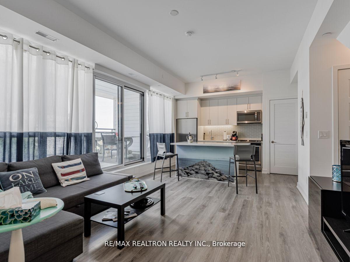 247 Broward Way 22, Innisfil, ON L9S 0M6