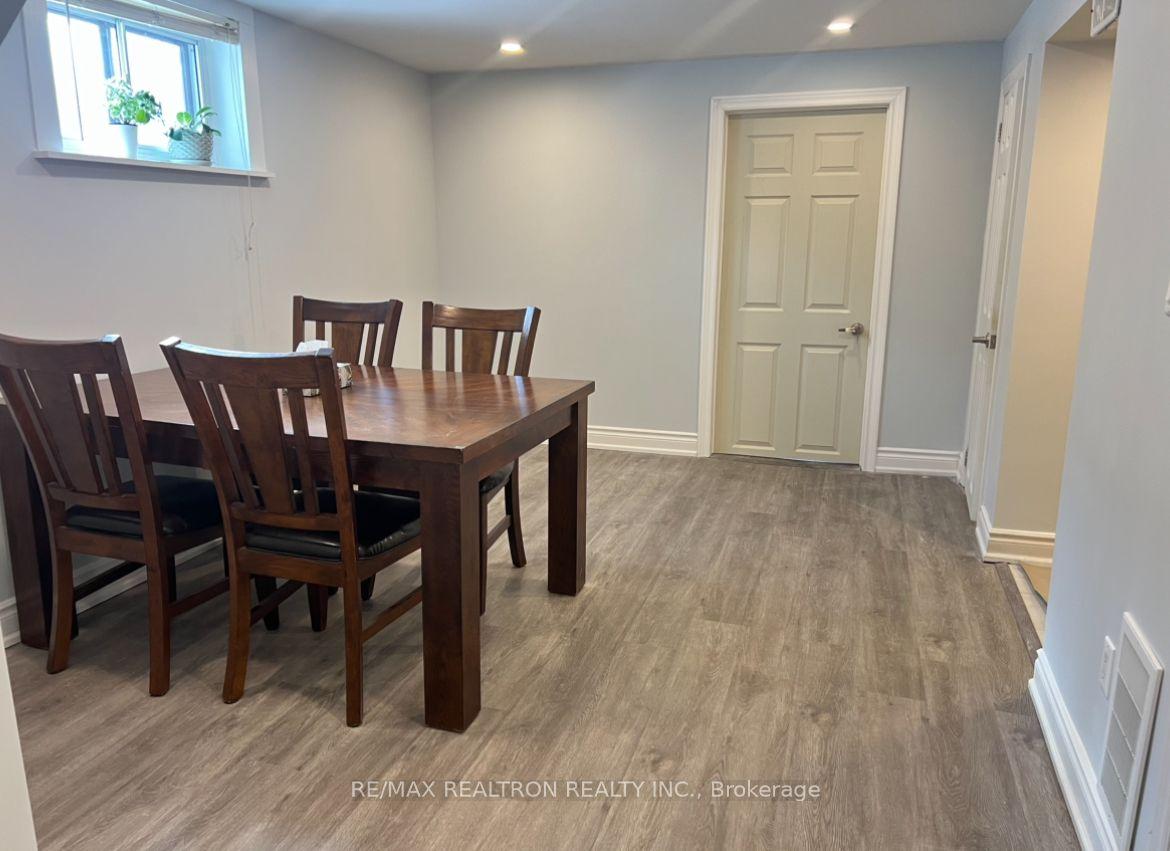 26 Beaverton Road S Bsmt, Richmond Hill, ON L4C 2H6