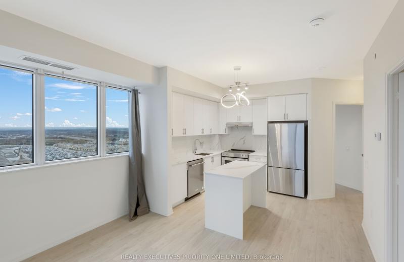 9000 Jane Street 2018, Vaughan, ON L4K 0M6