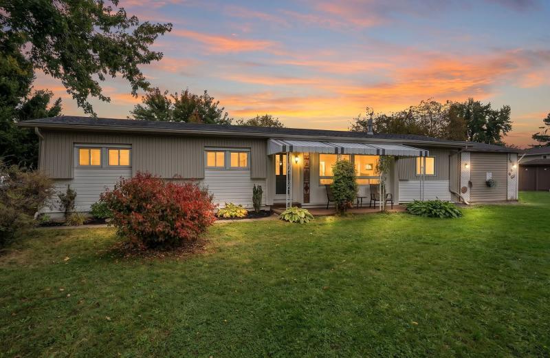 11 Nature Trail Road, Innisfil, ON L9S 1R6