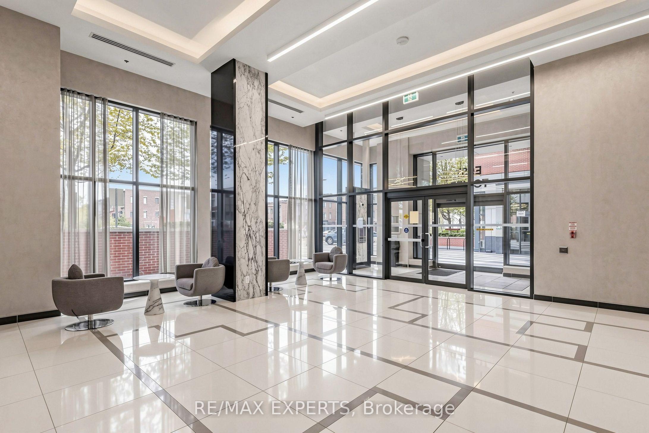 99 Eagle Rock Way 302, Vaughan, ON L6A 5A7